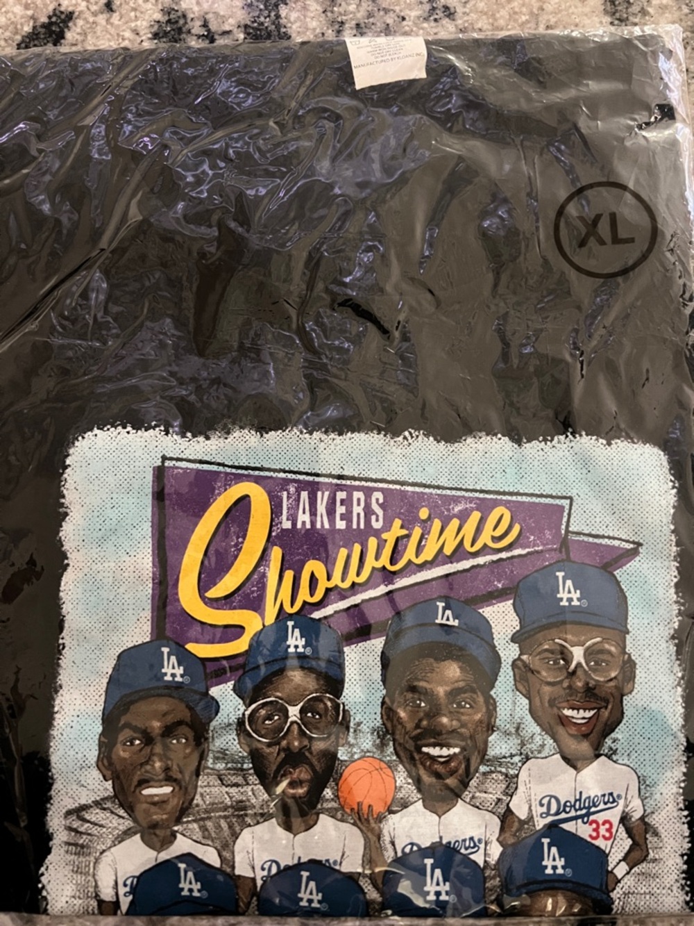 Los Angeles Dodgers Los Angeles Lakers Night Showtime Giveaway Shirt in XL